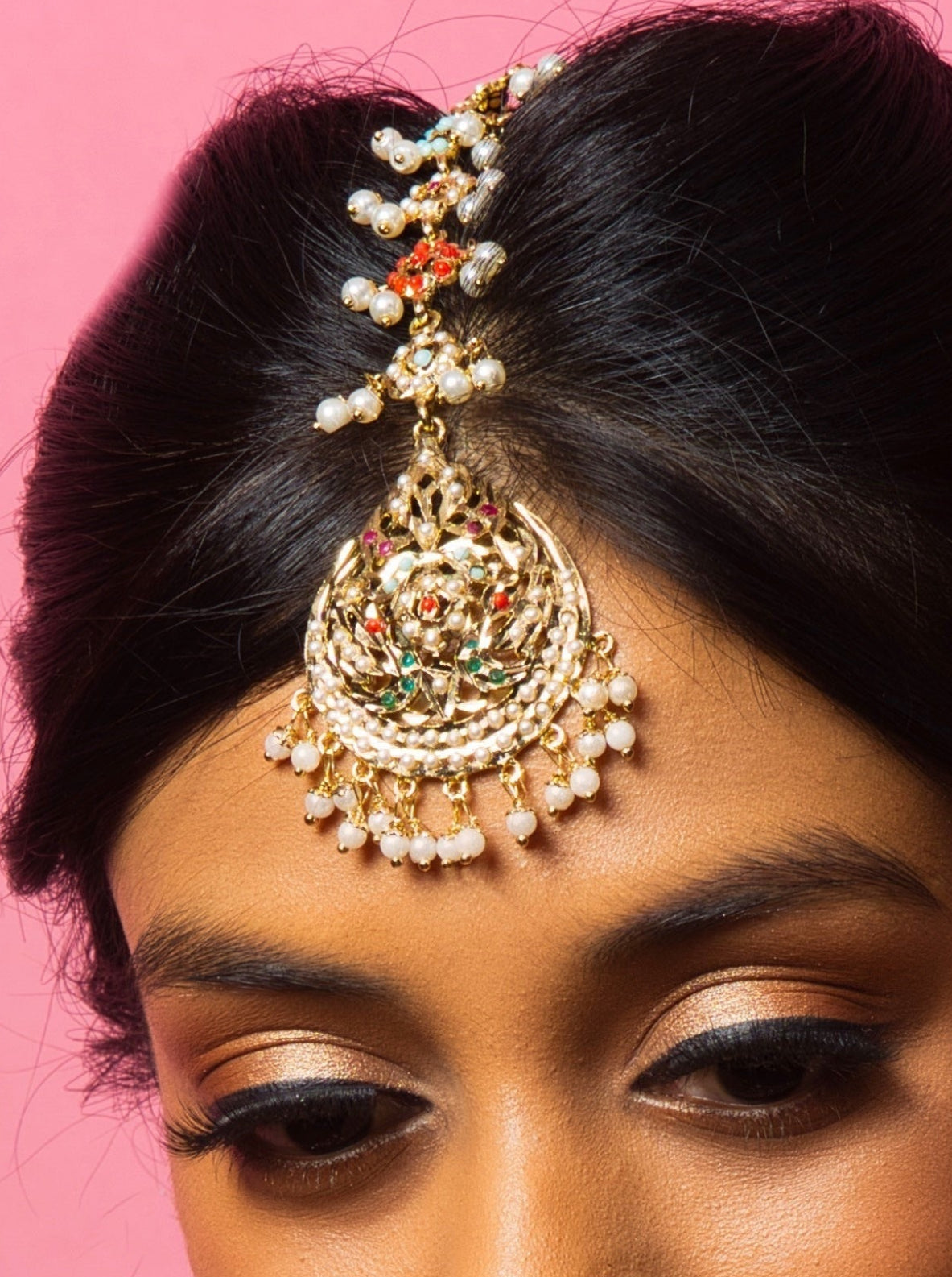 Navratan Jadau Maangtikka - QUEENS JEWELS