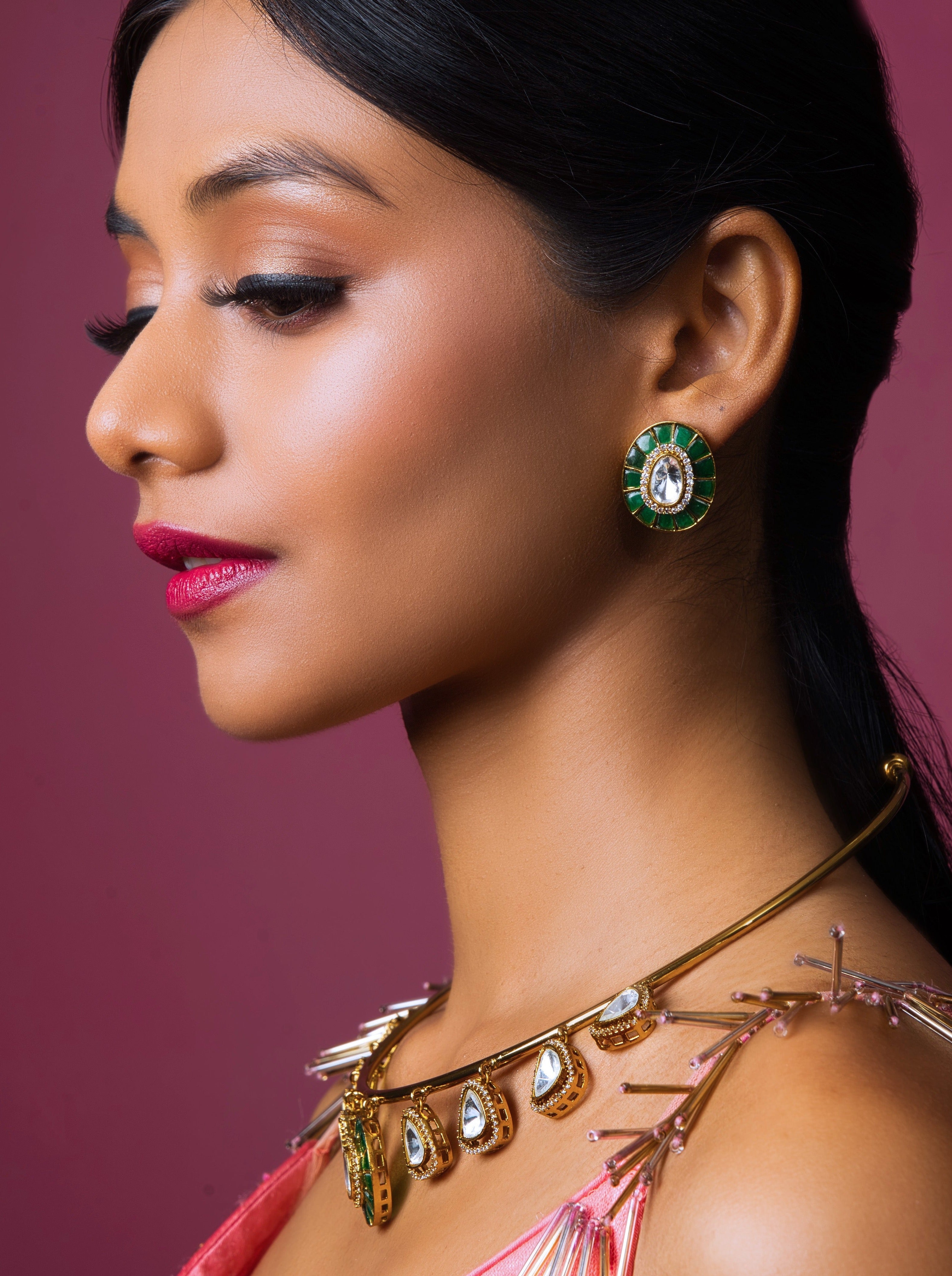 Forest Jade Kundan Hasli Necklace: Handcrafted elegance for bridal and ethnic occasions.