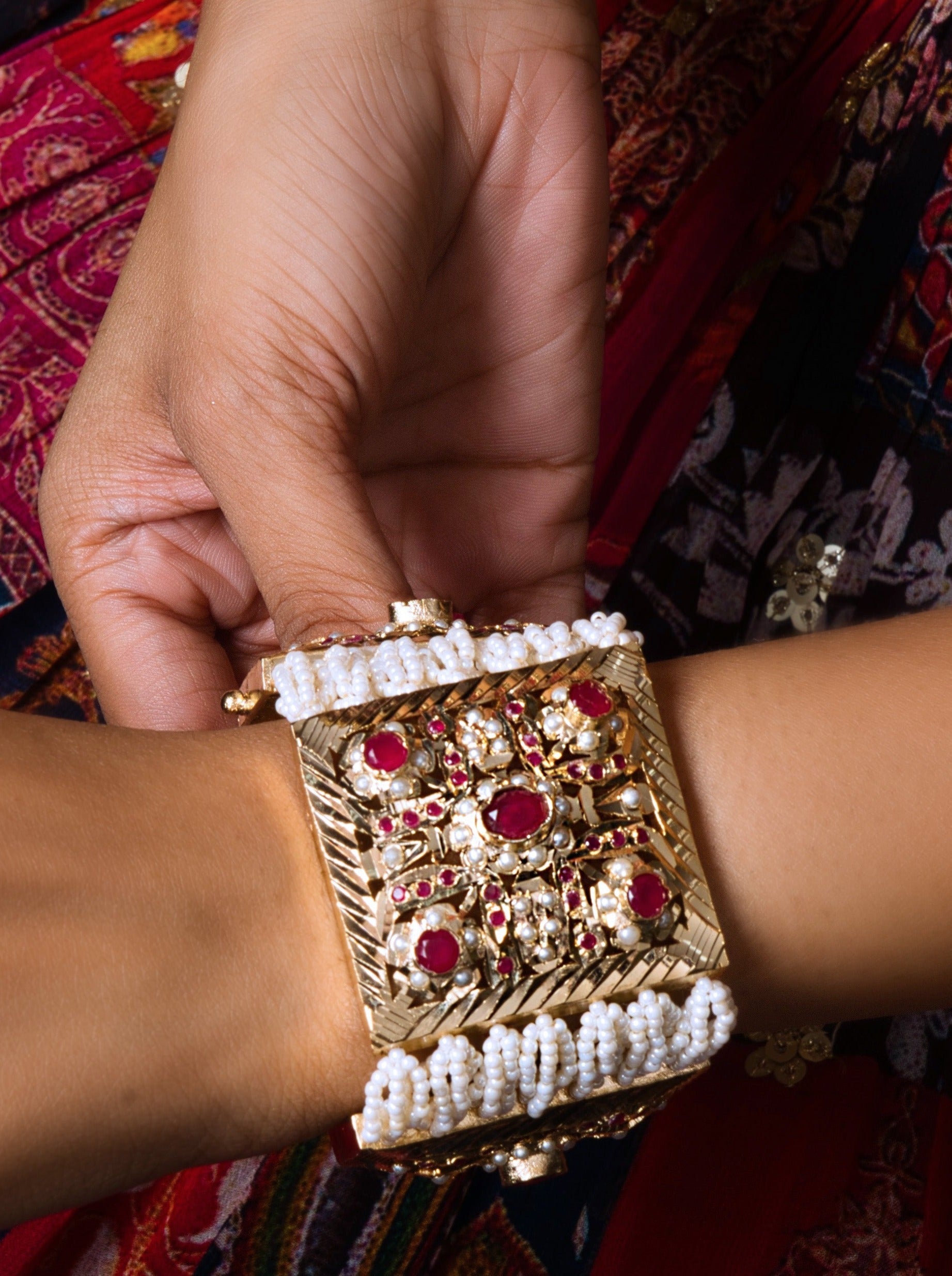 Crimson Royal Jadau Bracelet: Regal elegance with intricate traditional craftsmanship.