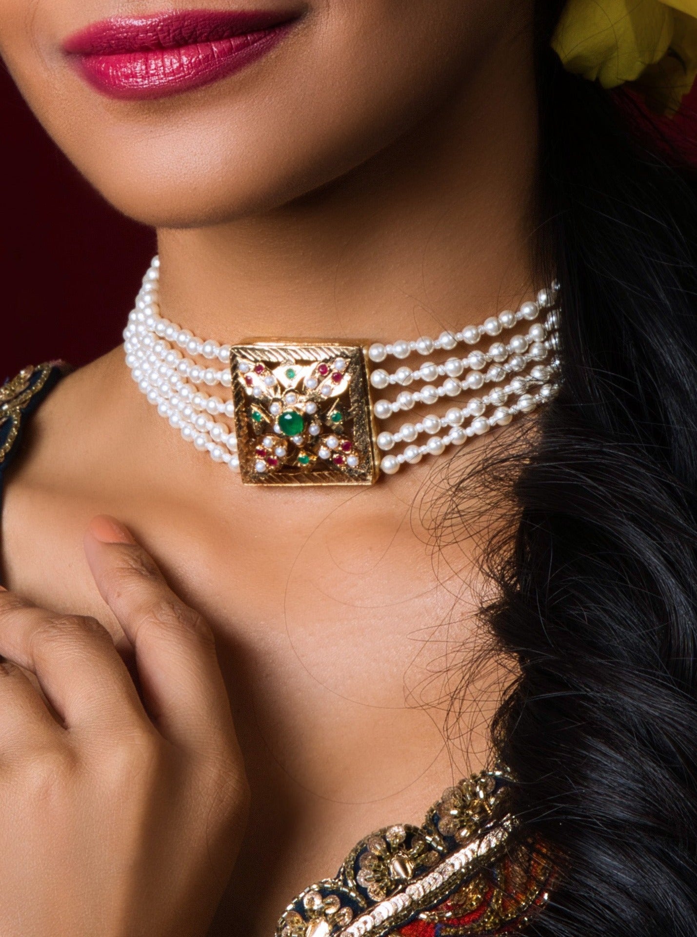 Square Jadau Multi Choker: Culturally inspired elegance, lavishly embellished for timeless allure. Own a piece of heritage sophistication.