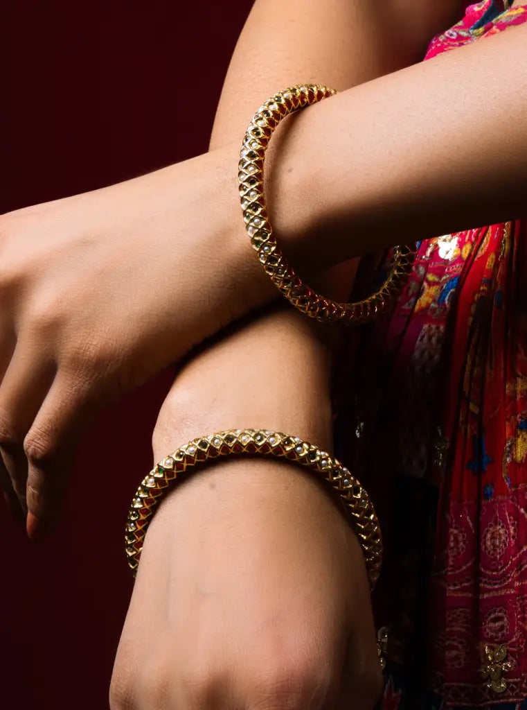 Golden Jadau Sonamoti Bangle Pair - QUEENS JEWELS