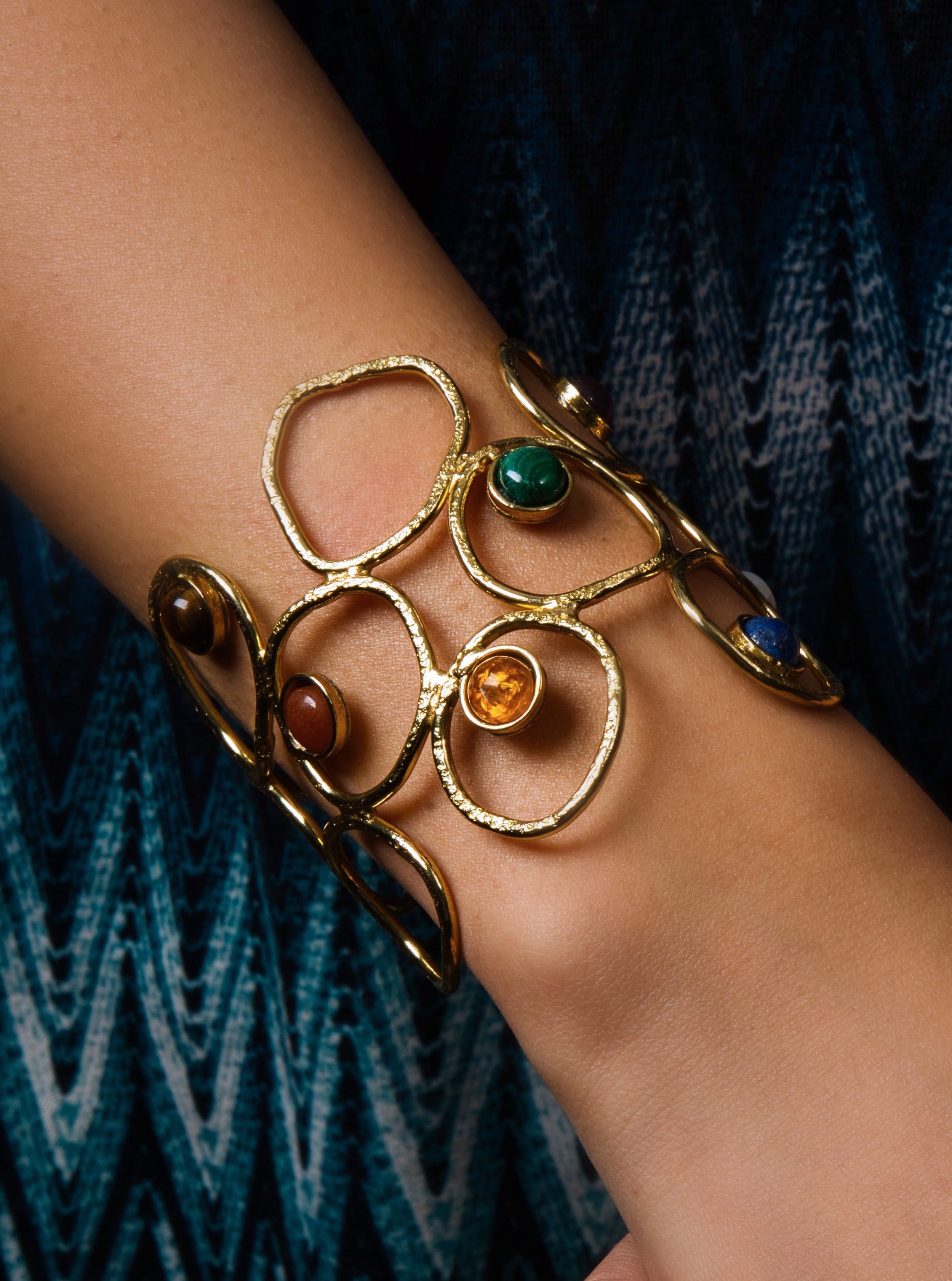 Luxurious Stone Adorned Cuff: Elevate your style with trendy, handcrafted elegance.