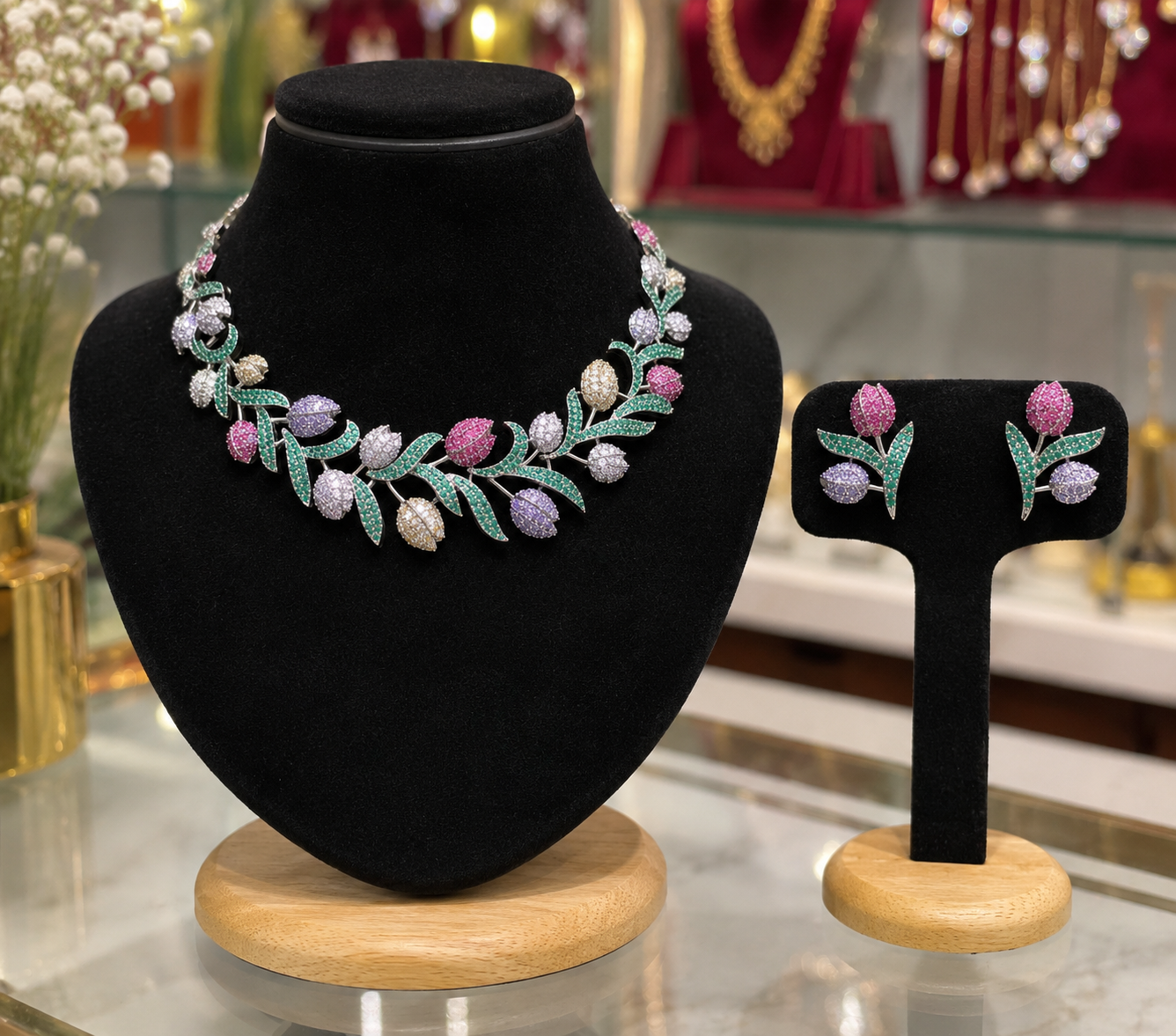 Royale Necklace 