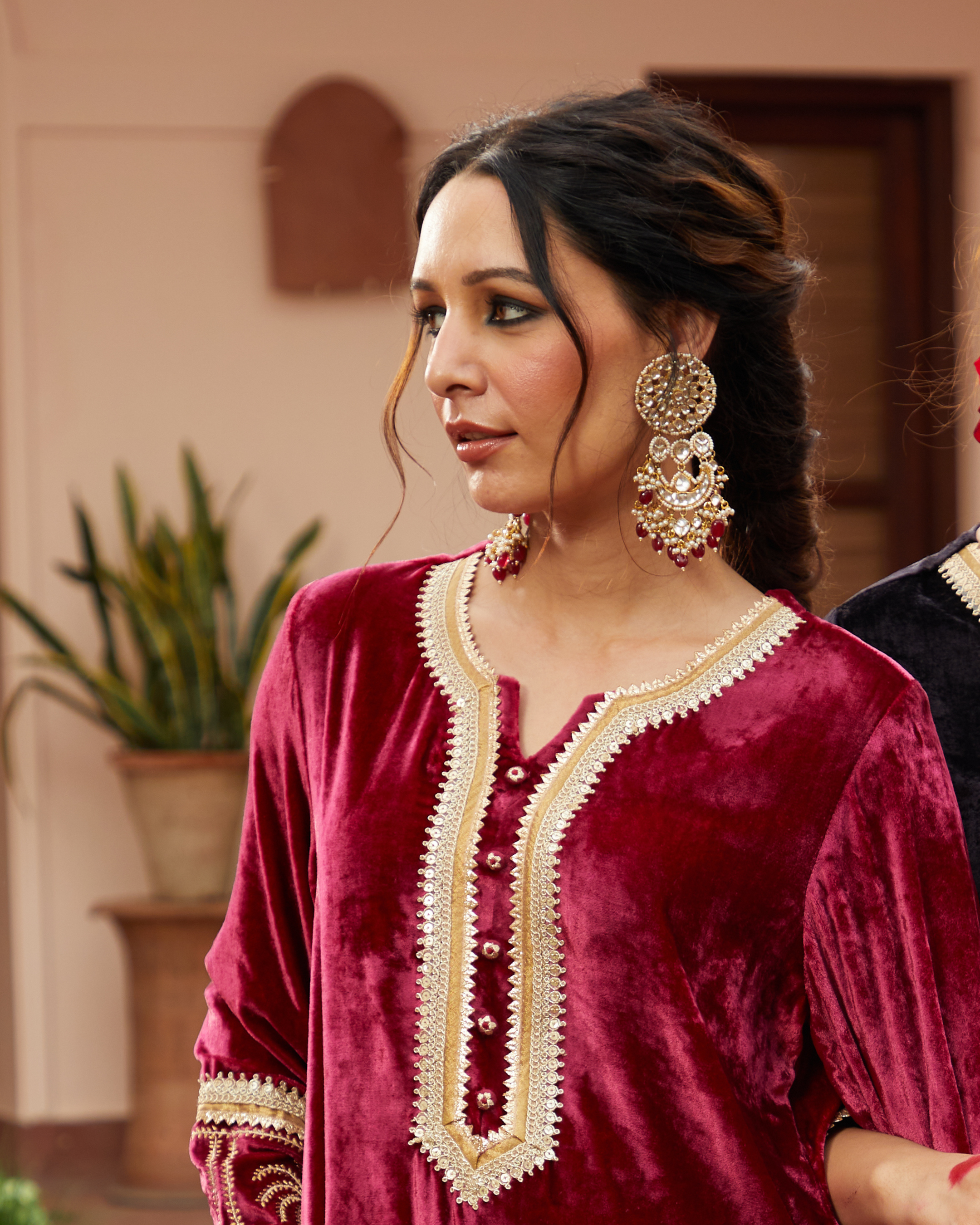 Suhana Gulnaar Polki Chandbaali - QUEENS JEWELS