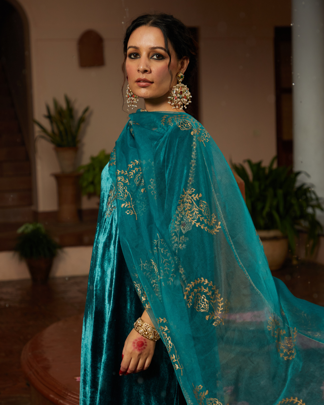 Ruhani Chaandbali Earrings - QUEENS JEWELS