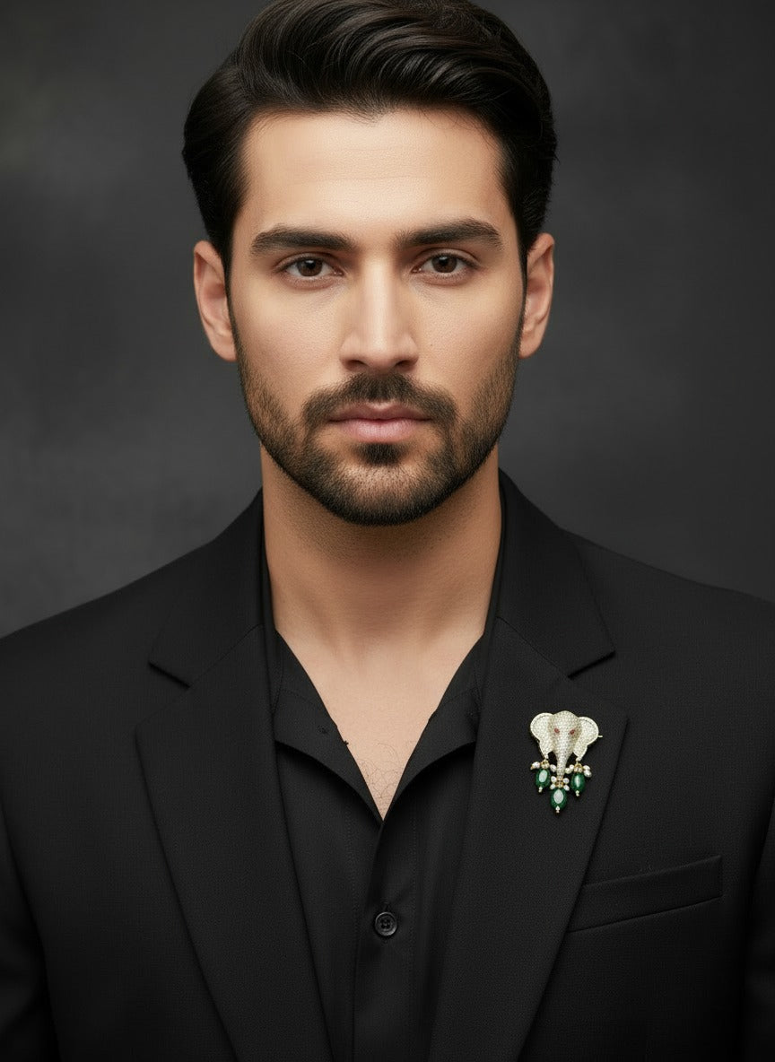 Royal Emerald Ganpati Brooch - QUEENS JEWELS