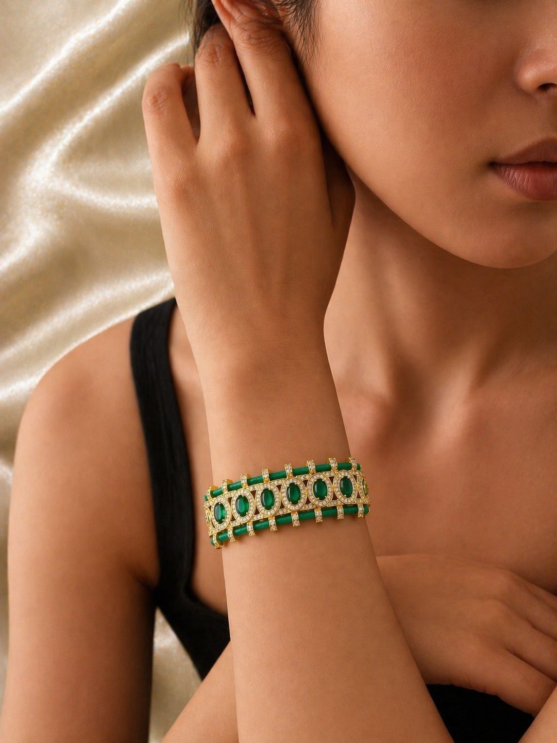 Evara Halo Luxe Bracelet - QUEENS JEWELS 