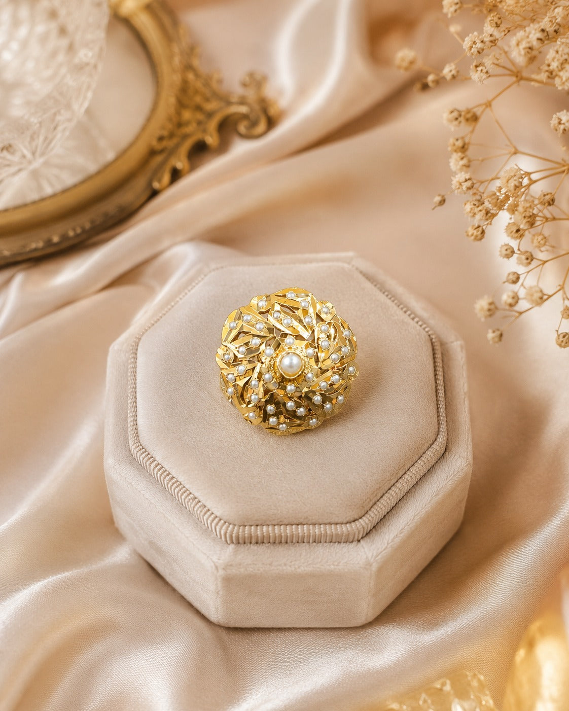 White Jadau Adjustable Ring 