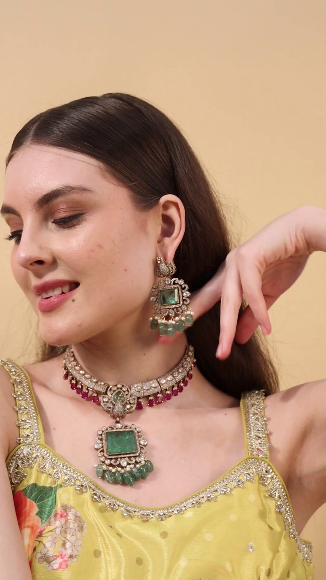 Bridesmaid Emerald Choker Set with Chaandbalis - QUEENS JEWELS