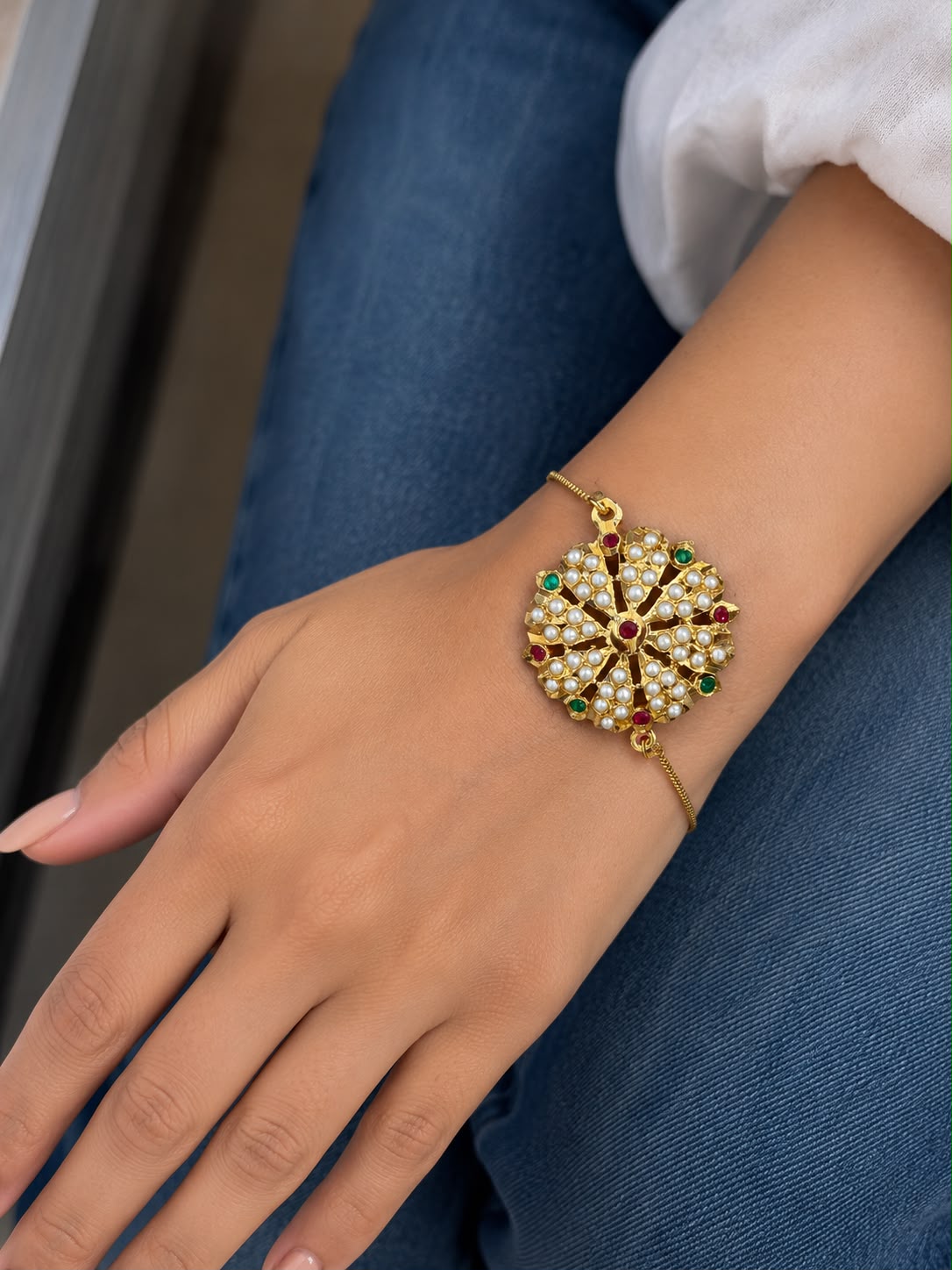 Multicolor jadau bracelet