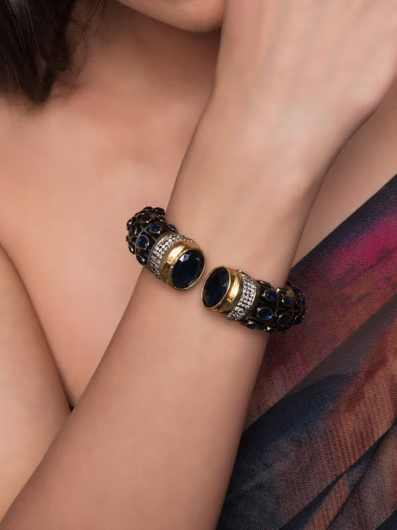 Victorian Style Adjustable Bracelet- 2.4 Size - QUEENS JEWELS 