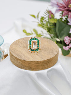Octa Look Alike Emerald With White Stone Kundan Adjustable Ring 