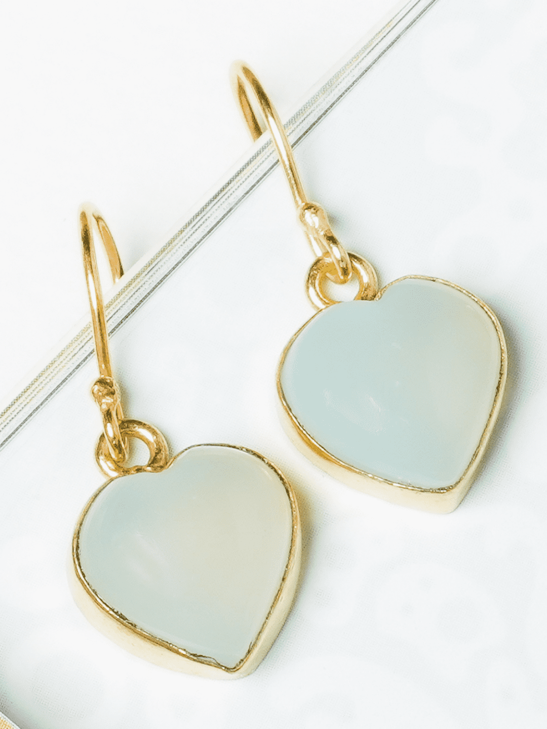 LoveBling 10k Yellow Gold Heart Nugget Stud Earrings (0.41